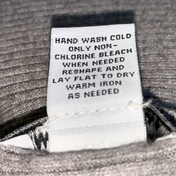 Carmen Marc Valvo Sweater Womens XL Gray Dolman Sleeve Zipper Cuffs Ribbed - Picture 7 of 8